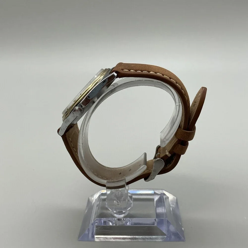 Chaika Oficerskie Mens Watch 36mm USSR Brown Leather Band Military Manual Wind